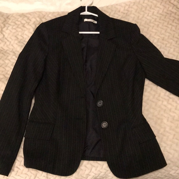 Women’s work blazers.. - Picture 2 of 3